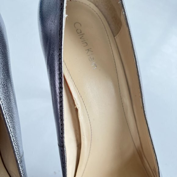Calvin Klein Women's Sandie Platform‎ Pump Open Toe Silver Leather Size 8… - Picture 3 of 7